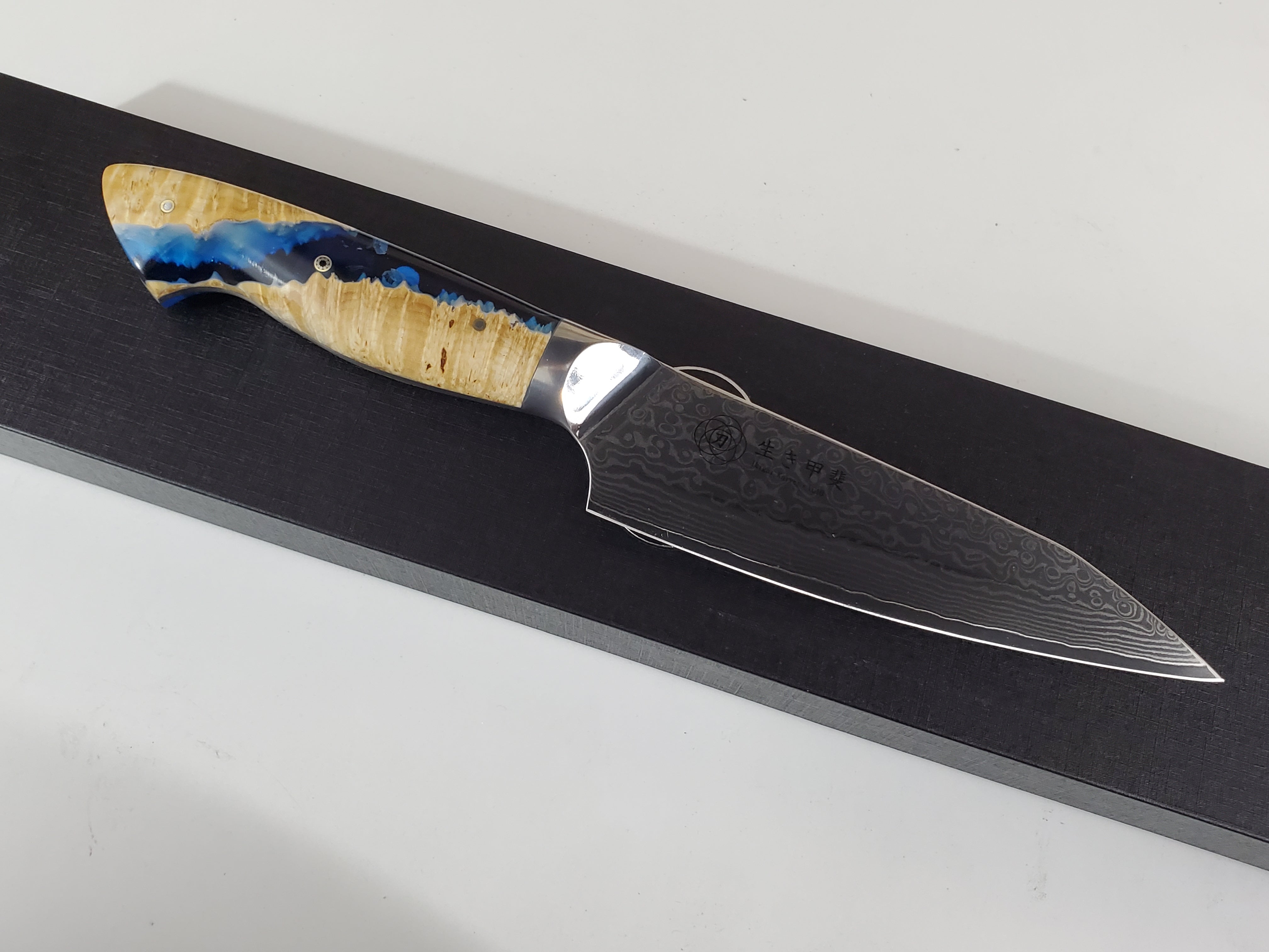 Ikigai Knives Custom Chef knife VG10 Damascus kitchen knives