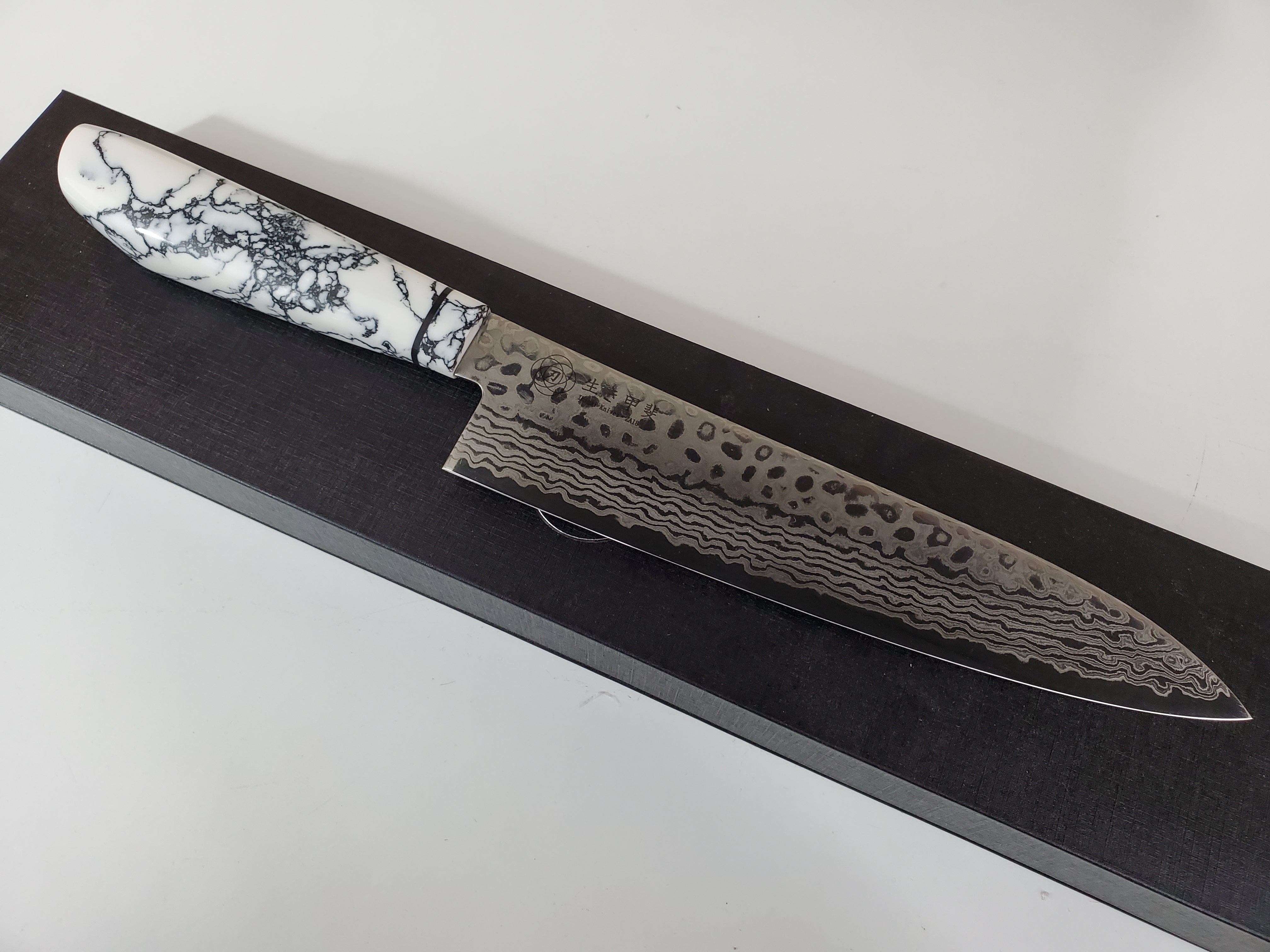 Gyuto Japanese Damascus Steel Chef Knife, Blue Resin Handle