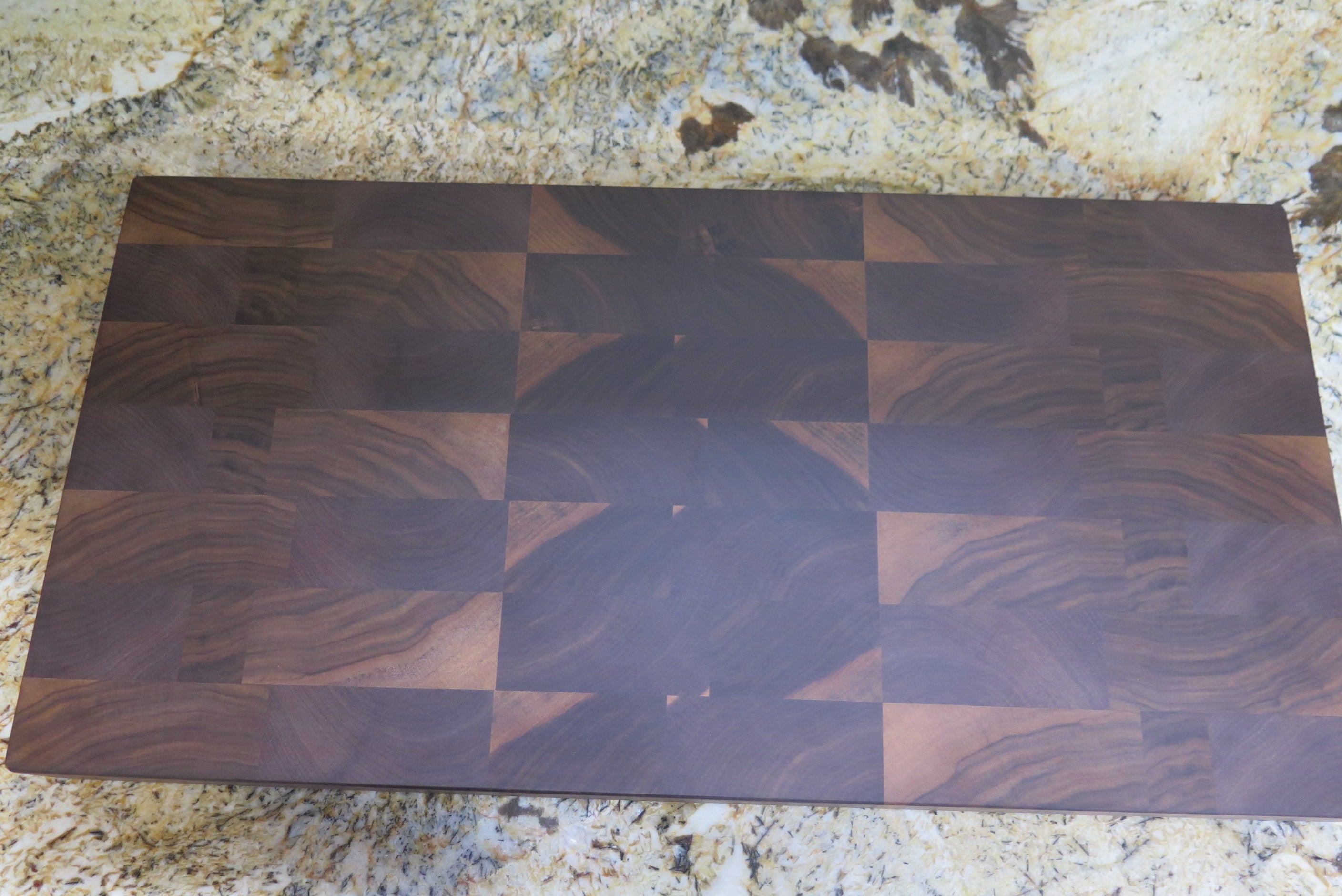 Solid wood cutting board best gift for mom